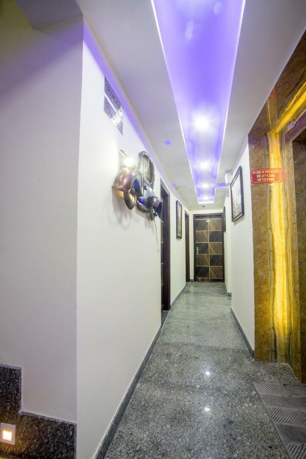 Hotel Harsha International New Delhi Eksteriør bilde